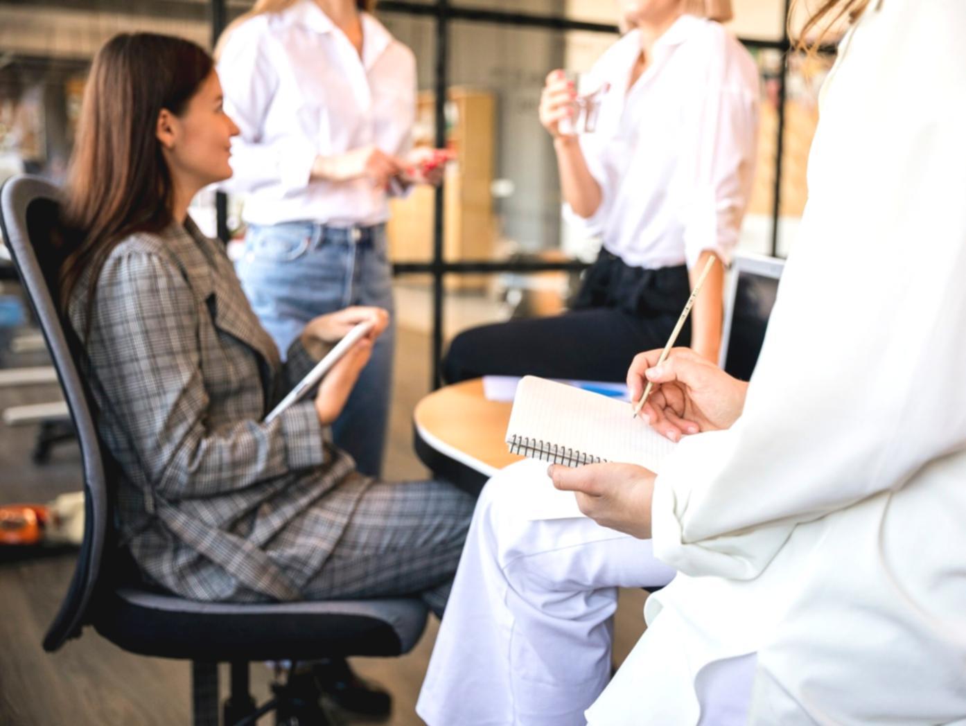 Espace de travail collaboratif avec analyse de données financières